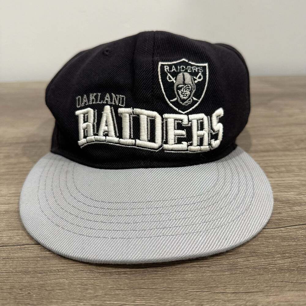 Vintage 1990's Los Angeles Raiders NFL Snapback Hat